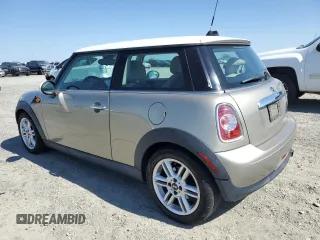 2011 MINI Hardtop with VIN WMWSU3C50BT182450, listed as a Copart auction lot 48638415 with 119,471 mi miles and Clean Title. Bid and sale history available at DreamBid. Image 2.