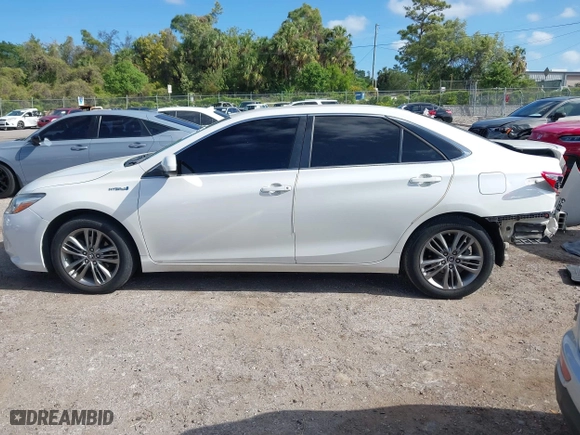 2015 Toyota Camry Hybrid LE with VIN 4T1BD1FK7FU142175, listed as a IAAI auction lot 41958486 with 120,013 mi miles. Bid and sale history available at carsss.com. Image 14.