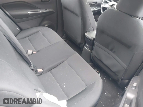 2023 Nissan Kicks S z VIN 3N1CP5BV3PL543504, wystawiony jako IAAI lot #42387560 z przebiegiem 30 740 mil mil oraz . Historia ofert i sprzedaży dostępna na DreamBid. Obrazek 8.