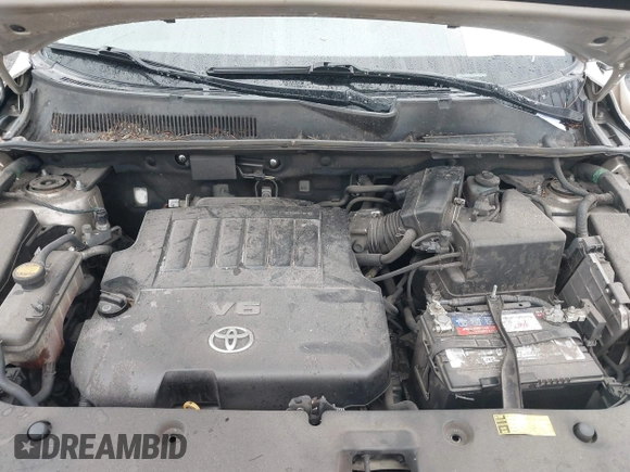 2008 Toyota RAV4 Ltd with VIN JTMZK31V185022939, listed as a IAAI auction lot 41563142 with 165,669 mi miles. Bid and sale history available at carsss.com. Image 10.