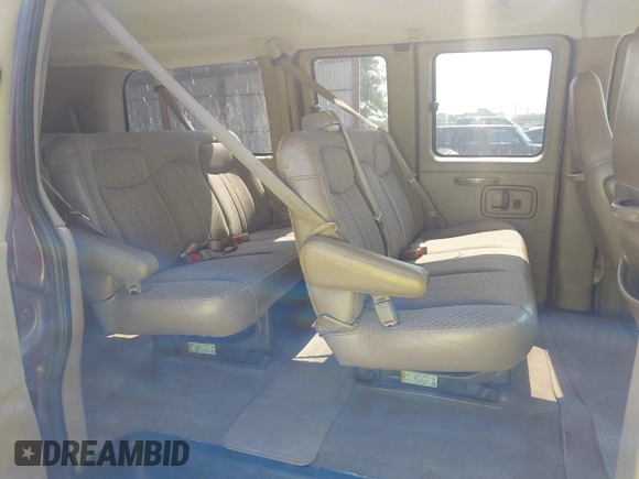 2005 Chevrolet Express Passenger with VIN 1GAHG35U651196998, listed as a IAAI auction lot 42306716 with 206,975 mi miles and . Bid and sale history available at DreamBid. Image 8.
