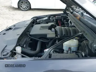 2018 Chevrolet Tahoe LT z VIN 1GNSKBKCXJR103730, wystawiony jako IAAI lot #42125208 z przebiegiem 212 360 mil mil oraz . Historia ofert i sprzedaży dostępna na DreamBid. Obrazek 19.