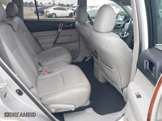 2012 Toyota Highlander Limited with VIN 5TDYK3EH6CS068298, listed as a IAAI auction lot 41407134 with 114,713 mi miles. Bid and sale history available at carsss.com. Image 8.