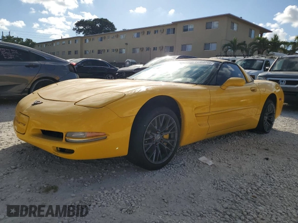 2001 Chevrolet Corvette with VIN 1G1YY22G515128068, listed as a Copart auction lot 44383715 with 71,184 mi miles and Clean Title. Bid and sale history available at carsss.com. Image 1.