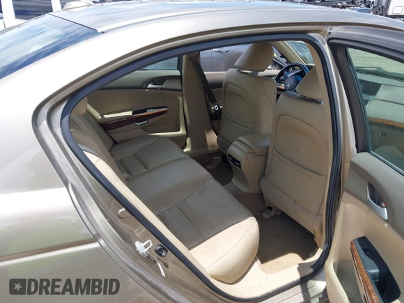 2010 Honda Accord EX-L z VIN 1HGCP3F88AA007606, wystawiony jako IAAI lot #42251843 z przebiegiem Nie podano mil oraz . Historia ofert i sprzedaży dostępna na DreamBid. Obrazek 8.