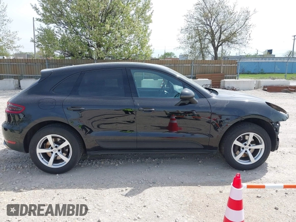 2018 Porsche Macan with VIN WP1AA2A54JLB08529, listed as a IAAI auction lot 42112829 with 90,596 mi miles and . Bid and sale history available at DreamBid. Image 13.