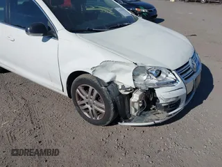 2007 Volkswagen Jetta 2.5 с VIN 3VWSF71K67M033668, выставлен на аукционе IAAI как лот 41701393 с пробегом 227 027 миль миль и . История ставок и продаж доступна на DreamBid. Изображение 6.