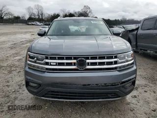 2018 Volkswagen Atlas SE with VIN 1V2CR2CA8JC516141, listed as a Copart auction lot 85286894 with 117,179 mi miles and Salvage title. Bid and sale history available at DreamBid. Image 5.