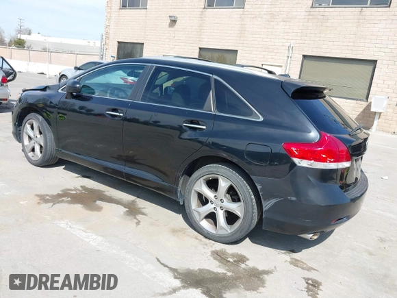 2009 Toyota Venza with VIN 4T3ZK11A19U003738, listed as a IAAI auction lot 41762007 with 187,723 mi miles. Bid and sale history available at carsss.com. Image 3.