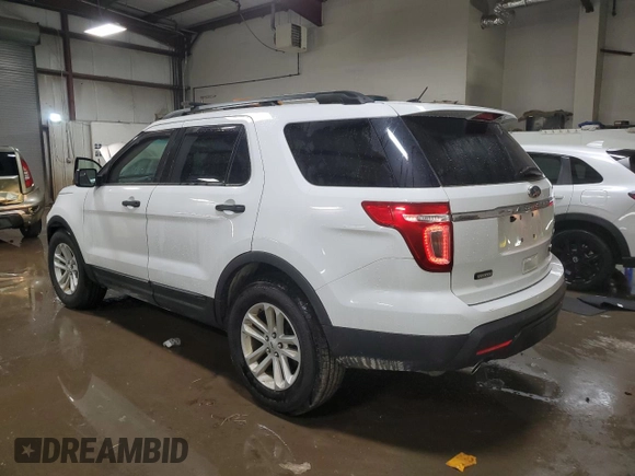 2015 Ford Explorer with VIN 1FM5K8B87FGA87702, listed as a Copart auction lot 51966235 with 131,940 mi miles and Salvage title. Bid and sale history available at DreamBid. Image 2.