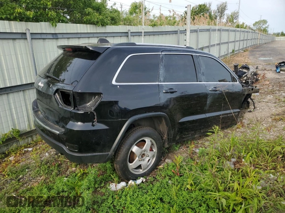 2020 Jeep Grand Cherokee Limited with VIN 1C4RJFBG0LC180598, listed as a Copart auction lot 57397645 with Not provided miles and Non repairable. Bid and sale history available at DreamBid. Image 3.