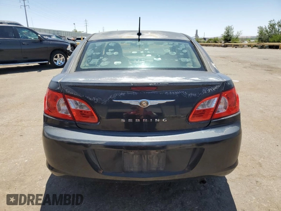 2008 Chrysler Sebring LX с VIN 1C3LC46K58N105883, выставлен на аукционе Copart как лот 56422935 с пробегом 268 757 миль миль и Списание • Salvage title. История ставок и продаж доступна на DreamBid. Изображение 6.