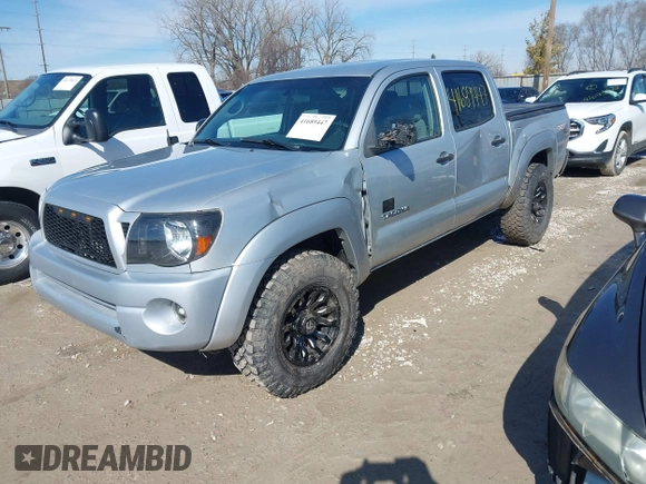 2006 Toyota Tacoma z VIN 5TELU42N56Z232703, wystawiony jako IAAI lot #41689447 z przebiegiem 171 801 mil mil oraz . Historia ofert i sprzedaży dostępna na DreamBid. Obrazek 17.