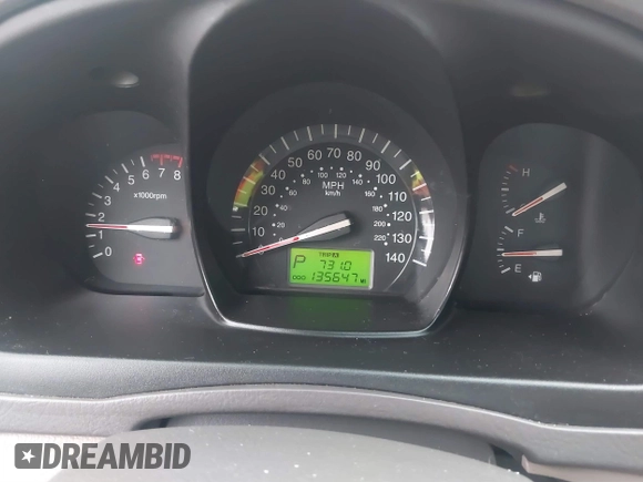 2009 Kia Spectra EX with VIN KNAFE222695621925, listed as a IAAI auction lot 40657622 with 135,647 mi miles. Bid and sale history available at carsss.com. Image 7.