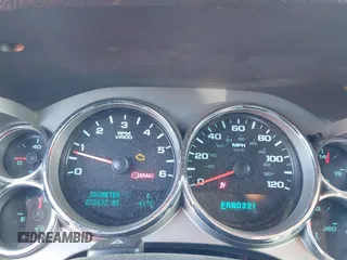 2009 Chevrolet Silverado 1500 LT with VIN 1GCEK29J59Z146698, listed as a IAAI auction lot 41812415 with 232,632 mi miles. Bid and sale history available at carsss.com. Image 7.