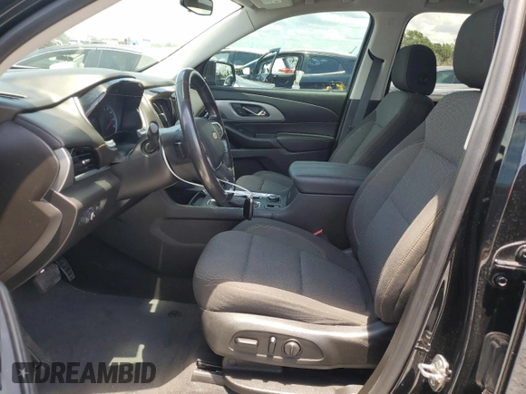 2021 Chevrolet Traverse LT Cloth with VIN 1GNERGKW3MJ184539, listed as a Copart auction lot 60527025 with 117,364 mi miles and Non repairable. Bid and sale history available at DreamBid. Image 7.
