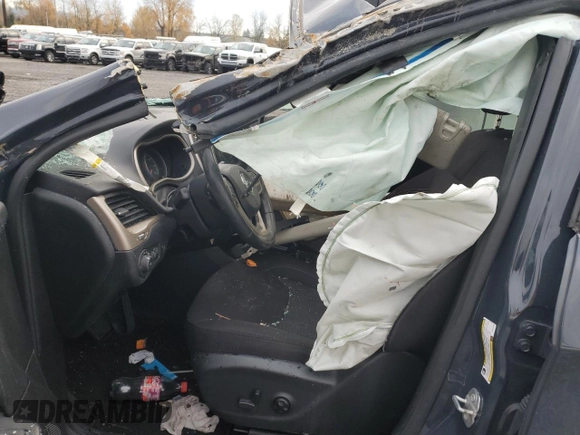 2017 Jeep Cherokee Latitude with VIN 1C4PJLCB5HW574743, listed as a Copart auction lot 82999194 with Not Provided miles and Salvage Title. Bid and sale history available at carsss.com. Image 7.