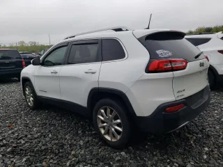 2017 Jeep Cherokee Limited with VIN 1C4PJMDB1HW562142, listed as a Copart auction lot 55366515 with 201,577 mi miles and Salvage title. Bid and sale history available at DreamBid. Image 2.