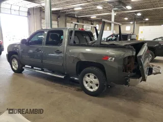 2011 Chevrolet Silverado 1500 LT with VIN 3GCPKSE33BG269065, listed as a Copart auction lot 50727245 with 91,338 mi miles and Salvage Title. Bid and sale history available at DreamBid. Image 2.