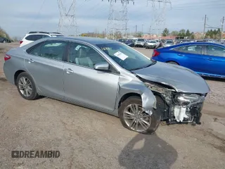 2017 Toyota Camry XLE with VIN 4T1BF1FK1HU783044, listed as a IAAI auction lot 42006364 with 82,564 mi miles. Bid and sale history available at carsss.com. Image 1.