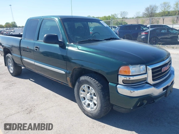 2005 GMC Sierra 1500 with VIN 1GTEK19BX5E341135, listed as a IAAI auction lot 42220266 with 172,451 mi miles and . Bid and sale history available at DreamBid. Image 1.