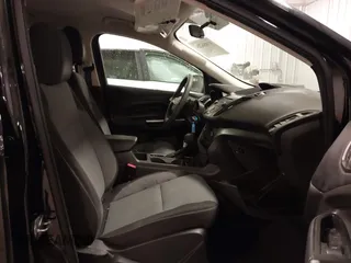 2017 Ford Escape SE with VIN 1FMCU9G94HUE08060, listed as a IAAI auction lot 41856229 with 187,838 mi miles and . Bid and sale history available at carsss.com. Image 5.