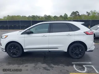 2022 Ford Edge SE with VIN 2FMPK4G93NBA05649, listed as a IAAI auction lot 41901379 with 43,053 mi miles. Bid and sale history available at carsss.com. Image 14.