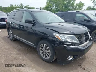 2013 Nissan Pathfinder Platinum with VIN 5N1AR2MM9DC605668, listed as a IAAI auction lot 42528542 with 142,956 mi miles and . Bid and sale history available at DreamBid. Image 1.