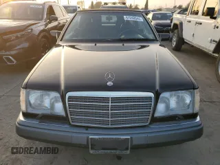 1995 Mercedes-Benz E Class with VIN WDBEA66E4SC176199, listed as a Copart auction lot 87240044 with 110,829 mi miles and Clean Title. Bid and sale history available at carsss.com. Image 5.