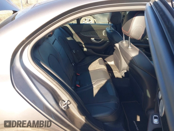 2017 Mercedes-Benz C 43 AMG с VIN 55SWF6EBXHU206007, выставлен на аукционе IAAI как лот 41763850 с пробегом 91 214 миль миль и . История ставок и продаж доступна на DreamBid. Изображение 8.