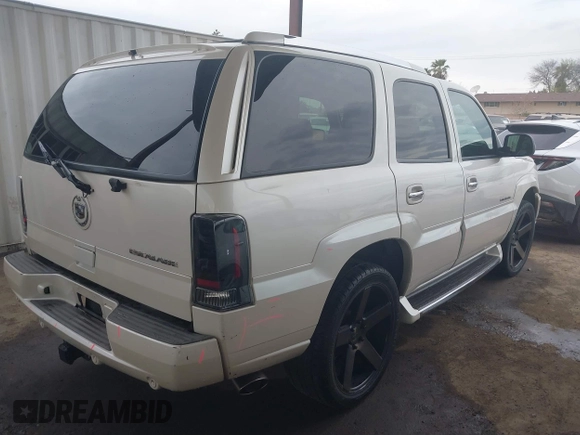 2004 Cadillac Escalade с VIN 1GYEK63N44R189287, выставлен на аукционе IAAI как лот 41761942 с пробегом 276 121 миль миль и . История ставок и продаж доступна на DreamBid. Изображение 4.