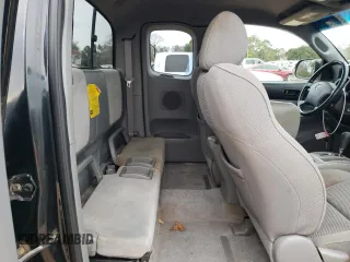 2006 Toyota Tacoma with VIN 5TEUU42N86Z198177, listed as a Copart auction lot 89305855 with 178,329 mi miles and Salvage Title. Bid and sale history available at carsss.com. Image 10.