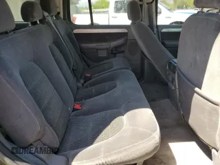 2003 Ford Explorer XLT z VIN 1FMZU63K33ZB48876, wystawiony jako Copart lot #53978745 z przebiegiem 155 201 mil mil oraz Szkody całkowita. Historia ofert i sprzedaży dostępna na DreamBid. Obrazek 11.