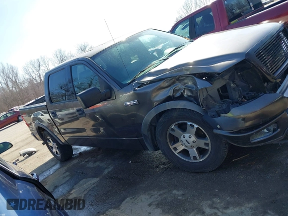 2004 Ford F-150 XLT with VIN 1FTPW145X4KB60082, listed as a IAAI auction lot 41768556 with 256,533 mi miles. Bid and sale history available at carsss.com. Image 14.