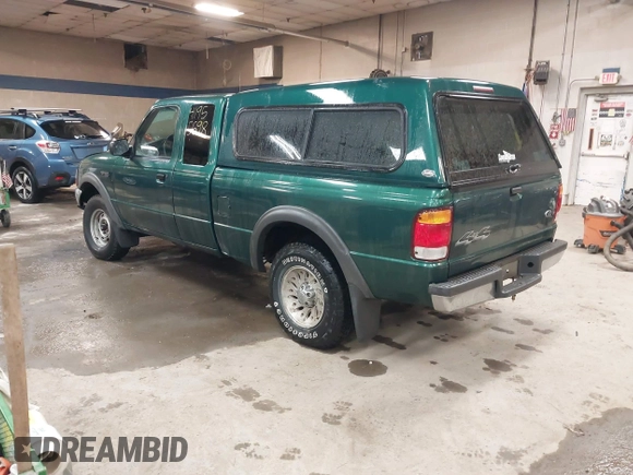 1999 Ford Ranger XL with VIN 1FTZR15V3XTA98120, listed as a IAAI auction lot 41955698 with 197,733 mi miles. Bid and sale history available at carsss.com. Image 3.