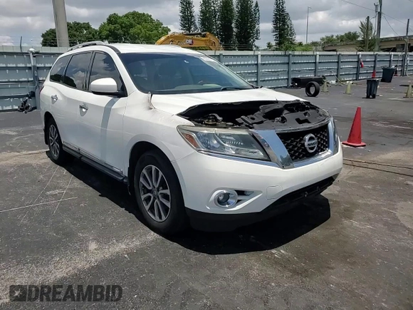 2014 Nissan Pathfinder SL with VIN 5N1AR2MN8EC640096, listed as a Copart auction lot 63631725 with Not provided miles and Salvage title. Bid and sale history available at DreamBid. Image 14.