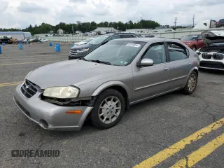 2000 Nissan Maxima GXE z VIN JN1CA31D1YT760111, wystawiony jako Copart lot #82558114 z przebiegiem Nie podano mil oraz Szkoda całkowita • Salvage title. Historia ofert i sprzedaży dostępna na DreamBid. Obrazek 1.