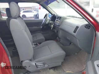 2001 Nissan Frontier XE z VIN 1N6DD26S31C354750, wystawiony jako IAAI lot #42213161 z przebiegiem 80 054 mil mil oraz . Historia ofert i sprzedaży dostępna na DreamBid. Obrazek 5.