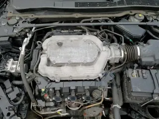 2018 Acura TLX w/A-SPEC Pkg with VIN 19UUB3F65JA800878, listed as a Copart auction lot 86064934 with 127,696 mi miles and Salvage title. Bid and sale history available at DreamBid. Image 14.