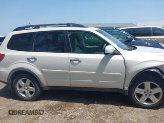 2010 Subaru Forester X Premium with VIN JF2SH6CC7AH717221, listed as a IAAI auction lot 42462984 with 152,978 mi miles and . Bid and sale history available at DreamBid. Image 14.