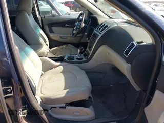 2012 GMC Acadia SLT1 with VIN 1GKKRRED0CJ145296, listed as a IAAI auction lot 41467317 with 185,743 mi miles. Bid and sale history available at carsss.com. Image 5.
