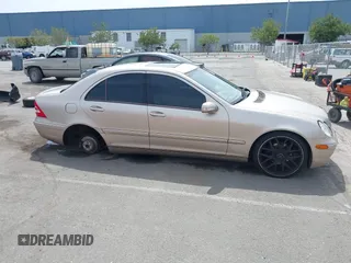 2001 Mercedes-Benz C 230/260/280/320 with VIN WDBRF61J61F108121, listed as a IAAI auction lot 41985853 with 175,305 mi miles and . Bid and sale history available at DreamBid. Image 14.