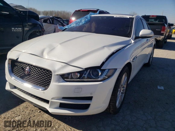 2019 Jaguar XE 25t Premium with VIN SAJAJ4FX1KCP45503, listed as a Copart auction lot 67209512 with 25,074 mi miles. Bid and sale history available at carsss.com. Image 1.