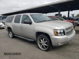 2007 Chevrolet Suburban LTZ with VIN 3GNFK16307G262965, listed as a Copart auction lot 71506044 with 249,301 mi miles and Clean Title. Bid and sale history available at carsss.com. Image 4.
