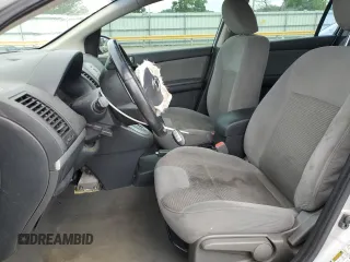 2010 Nissan Sentra 2.0 with VIN 3N1AB6AP5AL690302, listed as a Copart auction lot 60428935 with 192,461 mi miles and Salvage title. Bid and sale history available at DreamBid. Image 7.