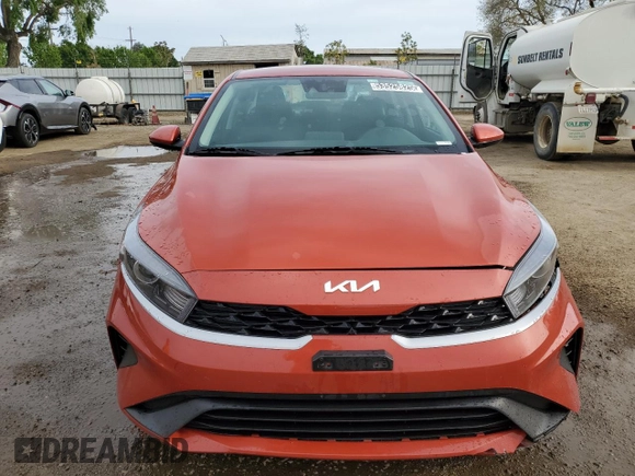 2023 Kia Forte LXS with VIN 3KPF24AD2PE598204, listed as a Copart auction lot 53525825 with 60,149 mi miles and Clean Title. Bid and sale history available at carsss.com. Image 5.