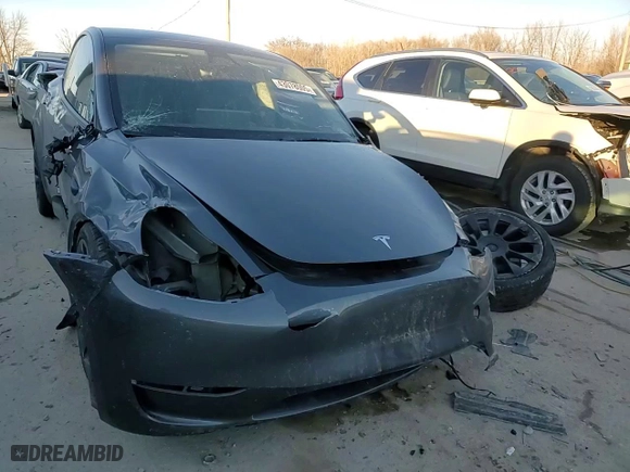 2023 Tesla Model Y Long Range with VIN 7SAYGAEE3PF849918, listed as a Copart auction lot 43078005 with 20,221 mi miles and Salvage Title. Bid and sale history available at carsss.com. Image 14.