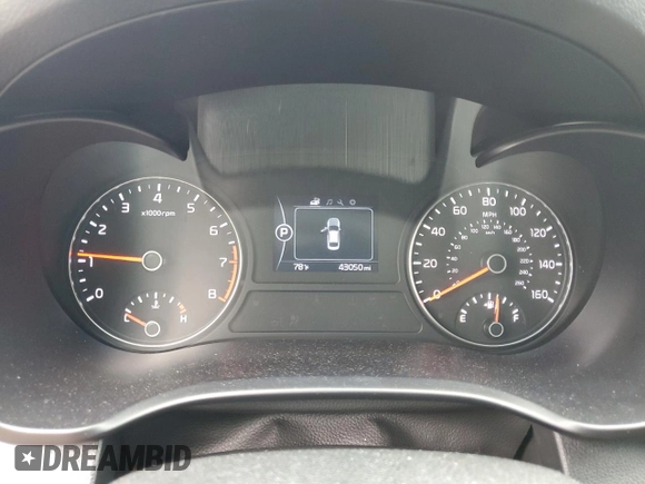 2018 Kia Optima LX z VIN 5XXGT4L36JG263158, wystawiony jako Copart lot #57028335 z przebiegiem 43 050 mil mil oraz Szkoda całkowita • Salvage title. Historia ofert i sprzedaży dostępna na DreamBid. Obrazek 9.