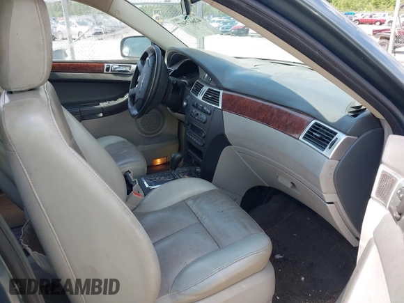 2007 Chrysler Pacifica Touring with VIN 2A8GF68X57R224374, listed as a IAAI auction lot 42667507 with 156,887 mi miles and . Bid and sale history available at DreamBid. Image 5.