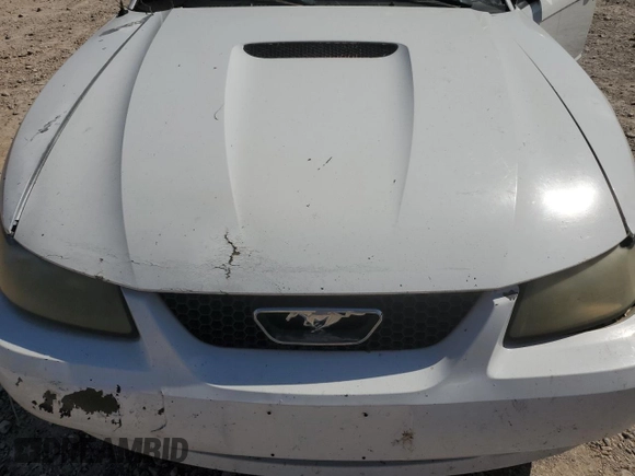 2001 Ford Mustang Standard z VIN 1FAFP40441F224862, wystawiony jako Copart lot #53366135 z przebiegiem Nie podano mil oraz Czysty tytuł • Clean title. Historia ofert i sprzedaży dostępna na DreamBid. Obrazek 11.